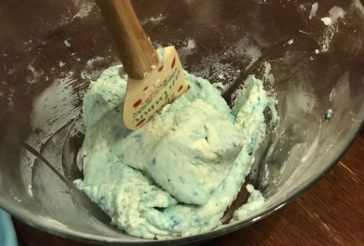 I mixed together a single batch of blue playdough and added a bit of food coloring to it.