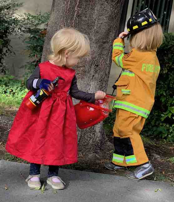 Love how the tire tread pants can now be worn on it's own as part of the firetruck costume again.